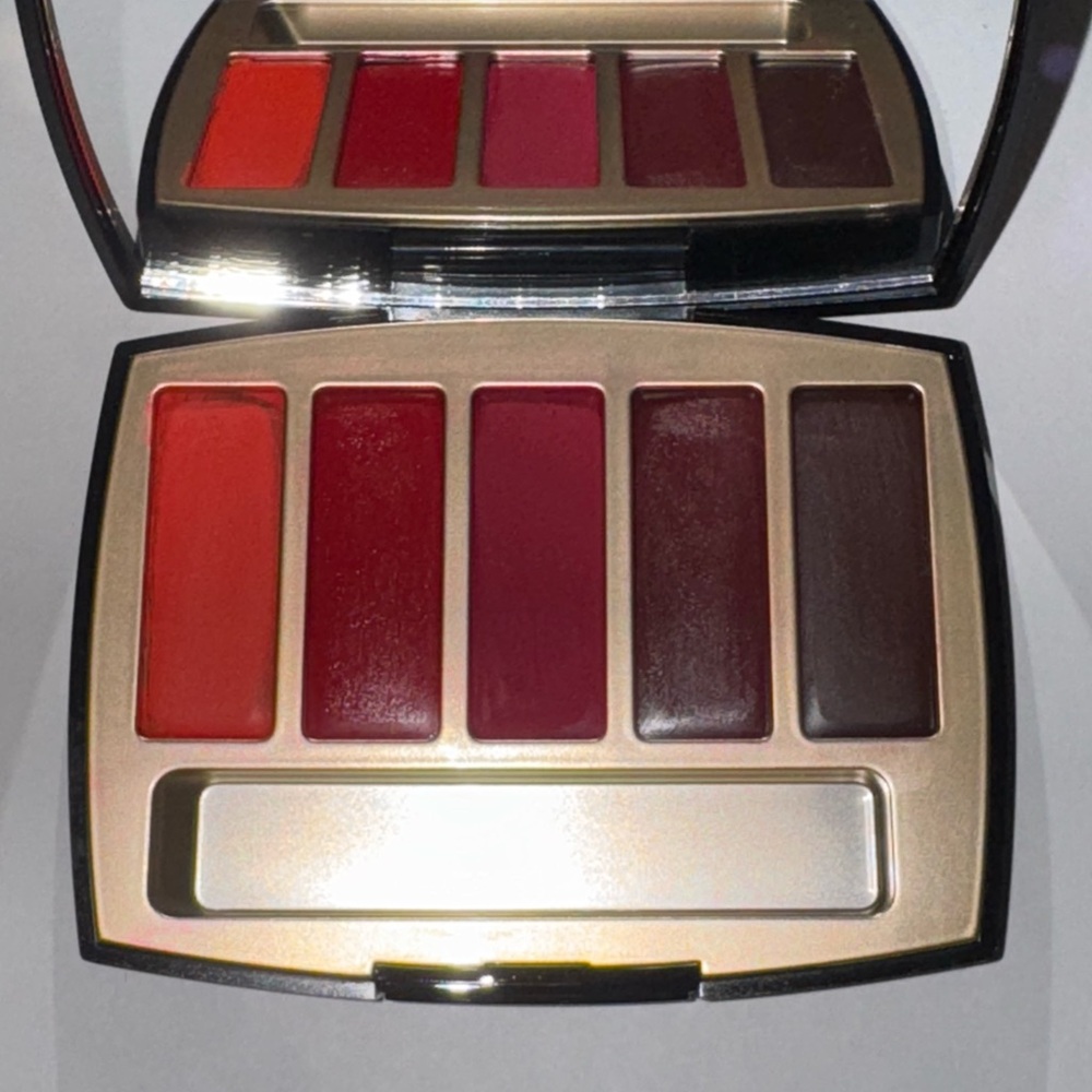 CHANEL La Palette Caractere Lip Palette - Picture 2 of 4